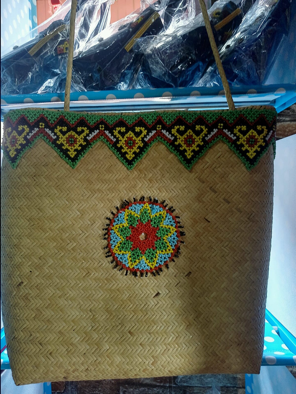 Tas Rotan Besar