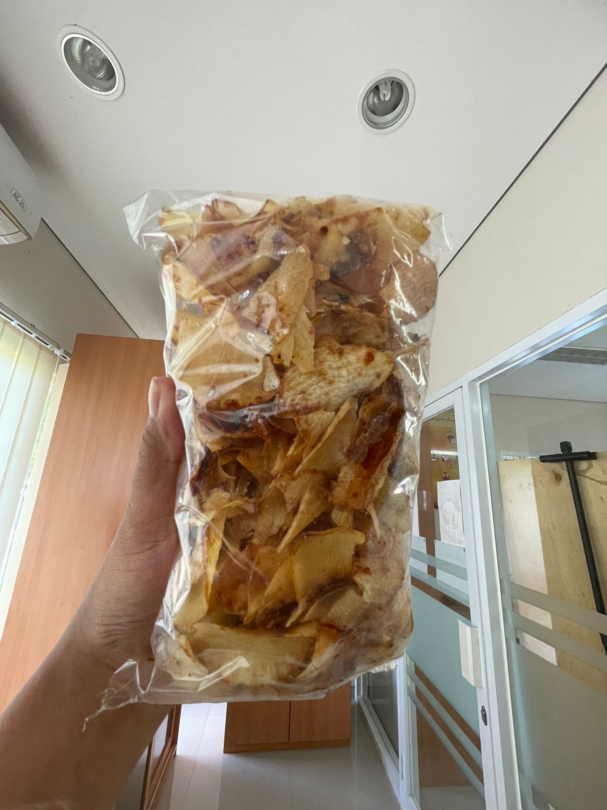 keripik singkong pedas